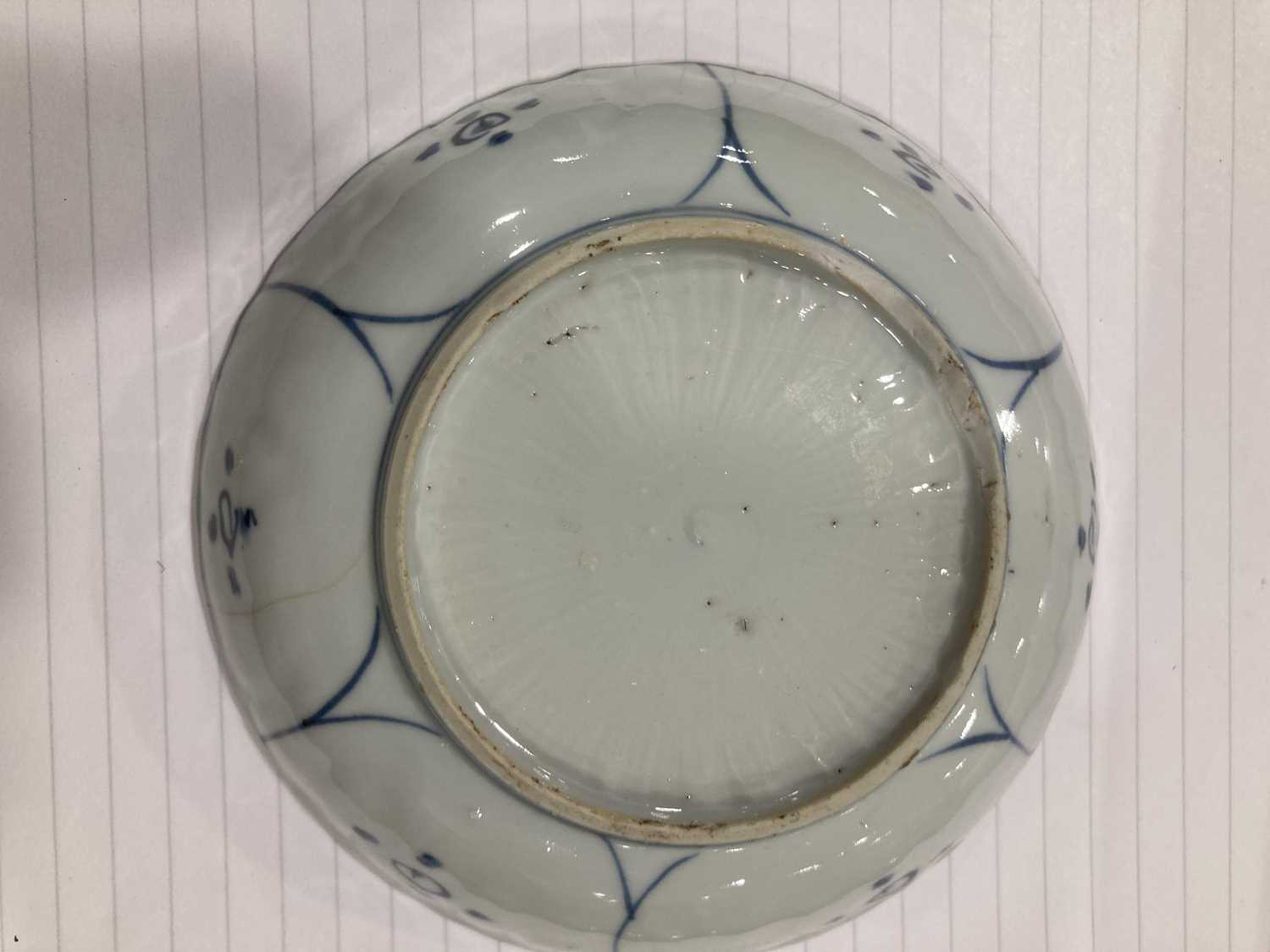 A Chinese blue and white leaf shaped dish decorated with an extensive landscape within a foliate - Image 7 of 12