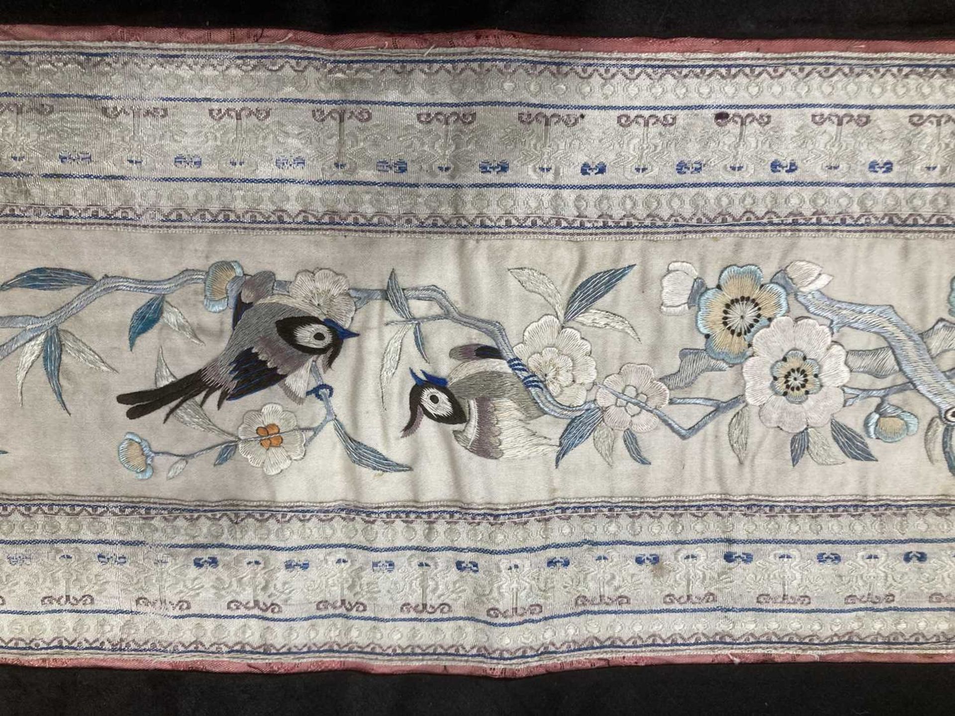 A Chinese silk panel embroidered with blossoms and butterflies, 94 x 34 cm, a machine made panel - Image 24 of 38