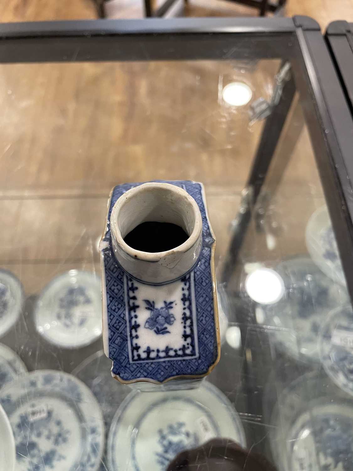 A mixed group of Chinese and other blue and white ceramics including beads, lidded vases, caddies - Image 14 of 82