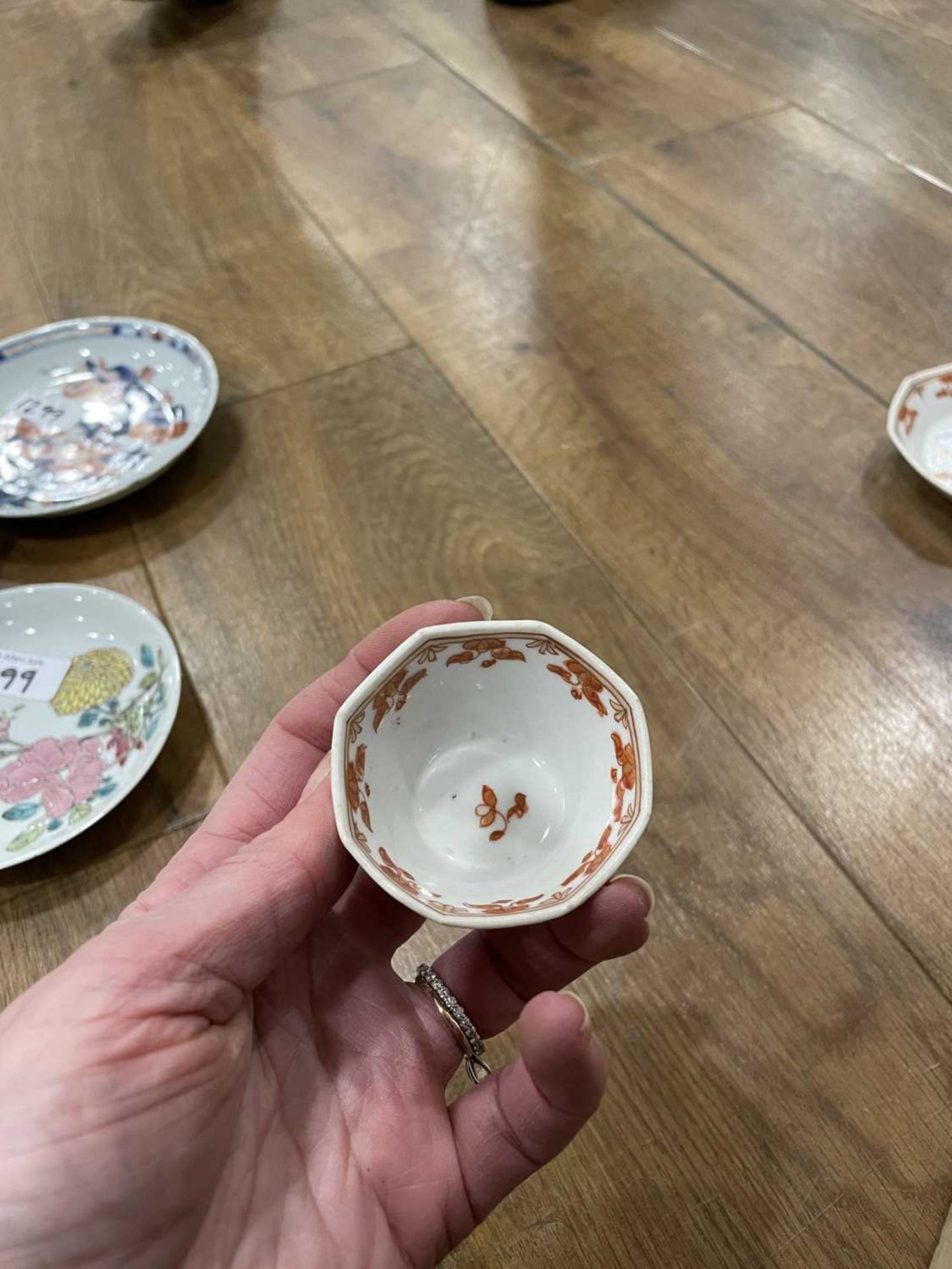 Twelve matching Chinese and other tea bowls, cups and saucers, each decorated in a different - Image 103 of 114