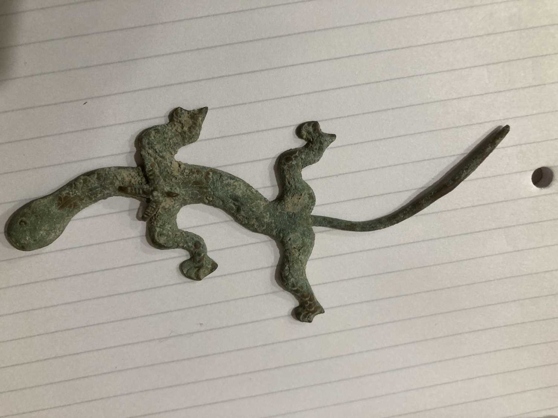 An archaic Chinese green patinated bronze figure modelled as a horse, h. 8 cm and a further group of - Image 15 of 19