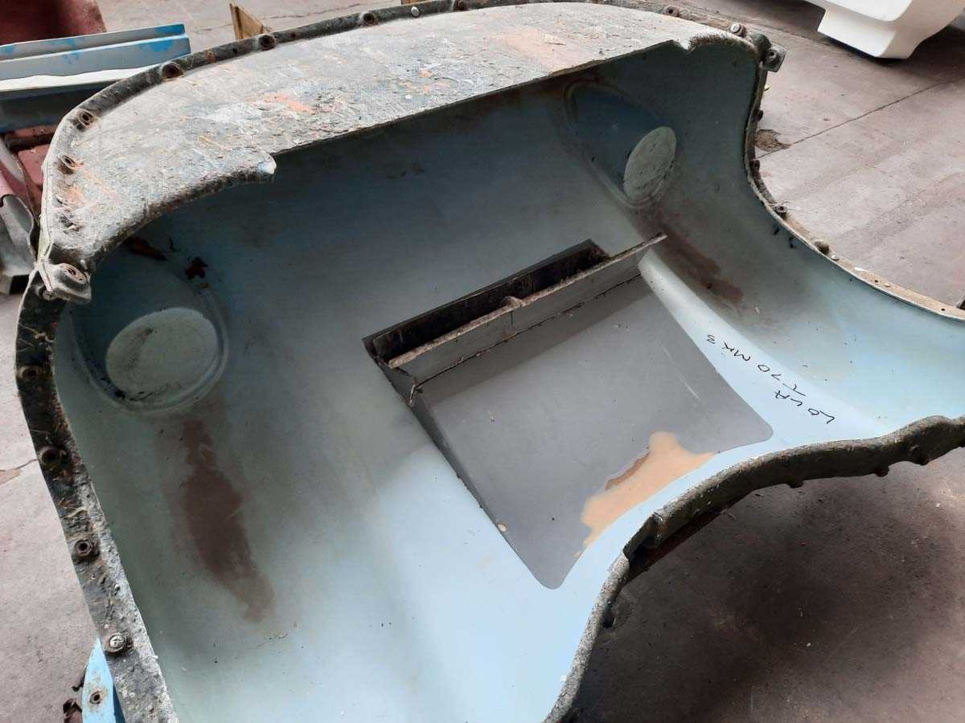 +VAT Lola T70 Mk 3 panel moulds; nose, tail, 2 seats, cockpit modification part used for - Image 6 of 10
