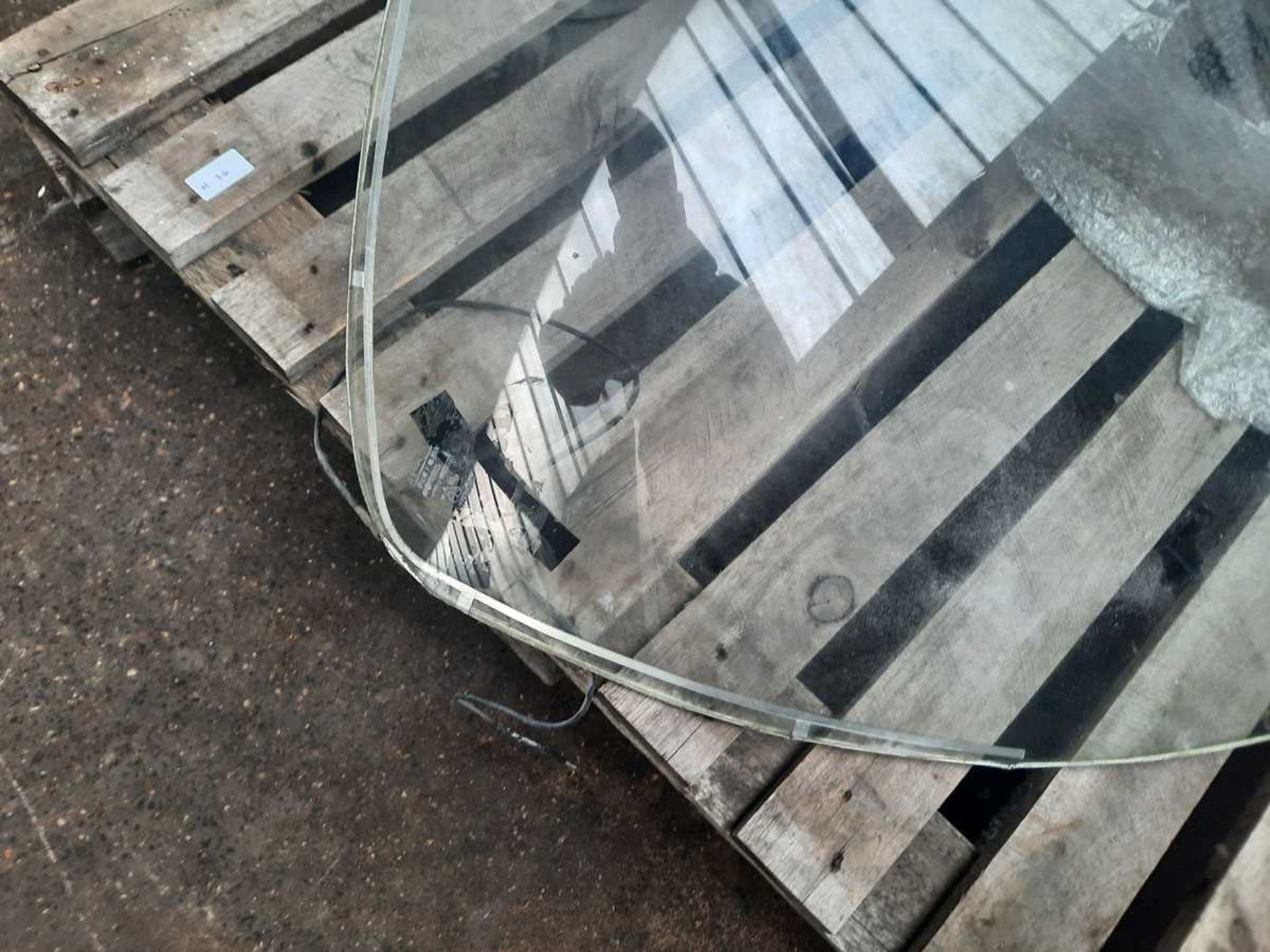 +VAT Lola T616 heated glass windscreen - Image 2 of 3