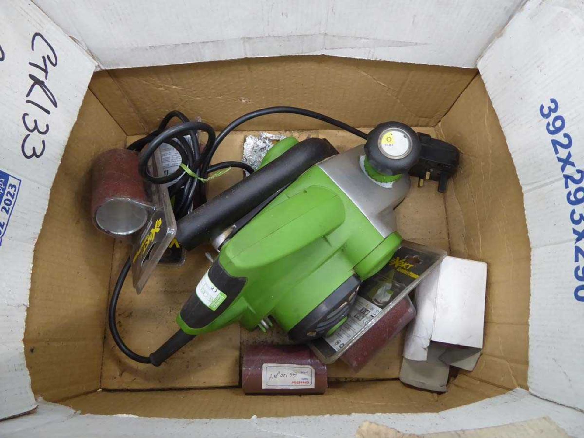 Box containing Exakt sander/plane and small box of vintage door handles and castors - Bild 2 aus 2