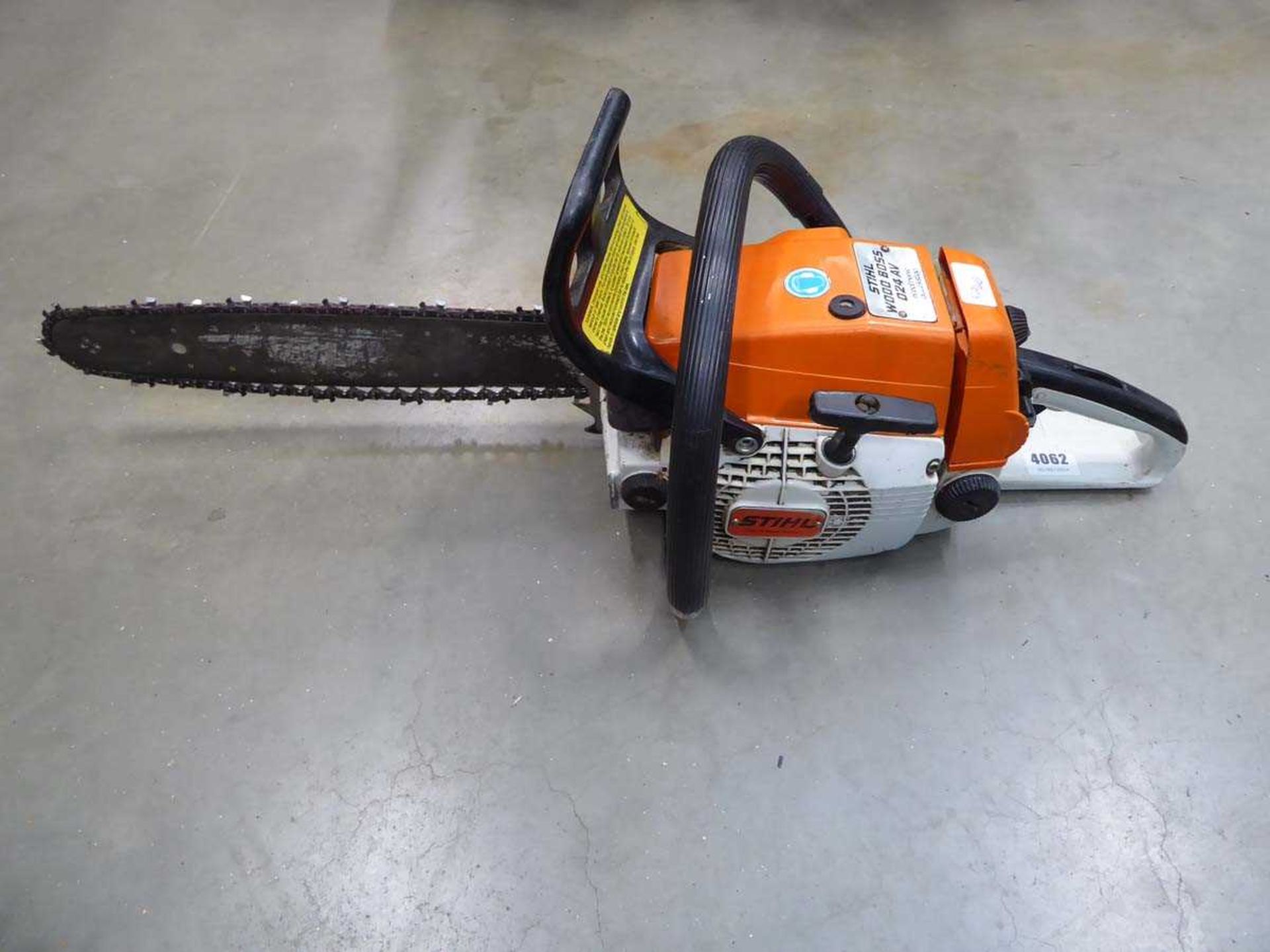 Stihl 024AV petrol powered chainsaw