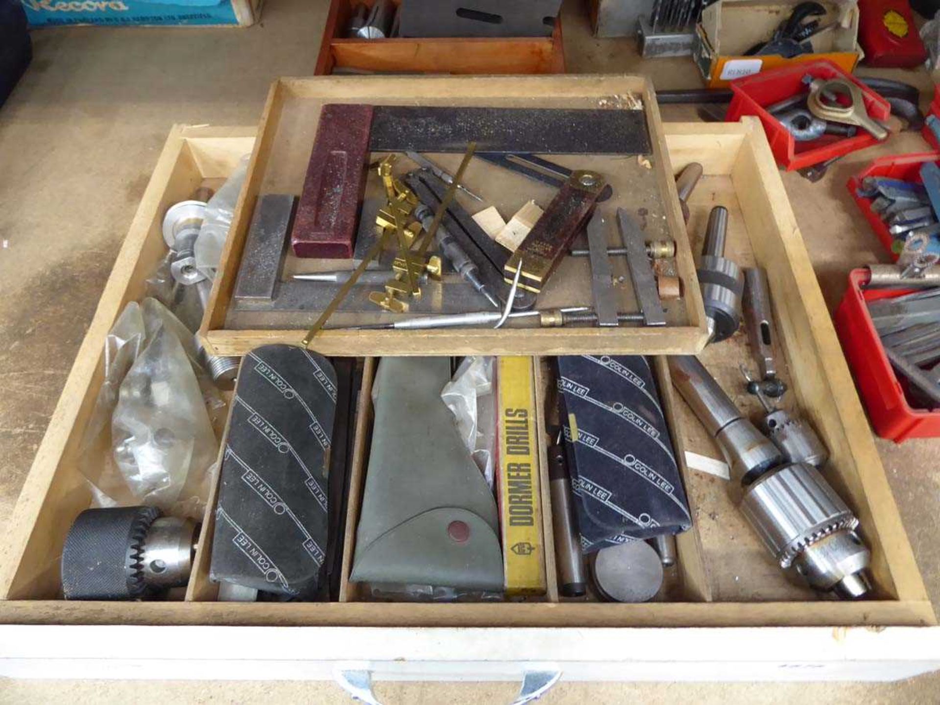 Half a cage of metal work lathe parts and accessories including tooling, chucks, 4-way chuck, - Image 2 of 5