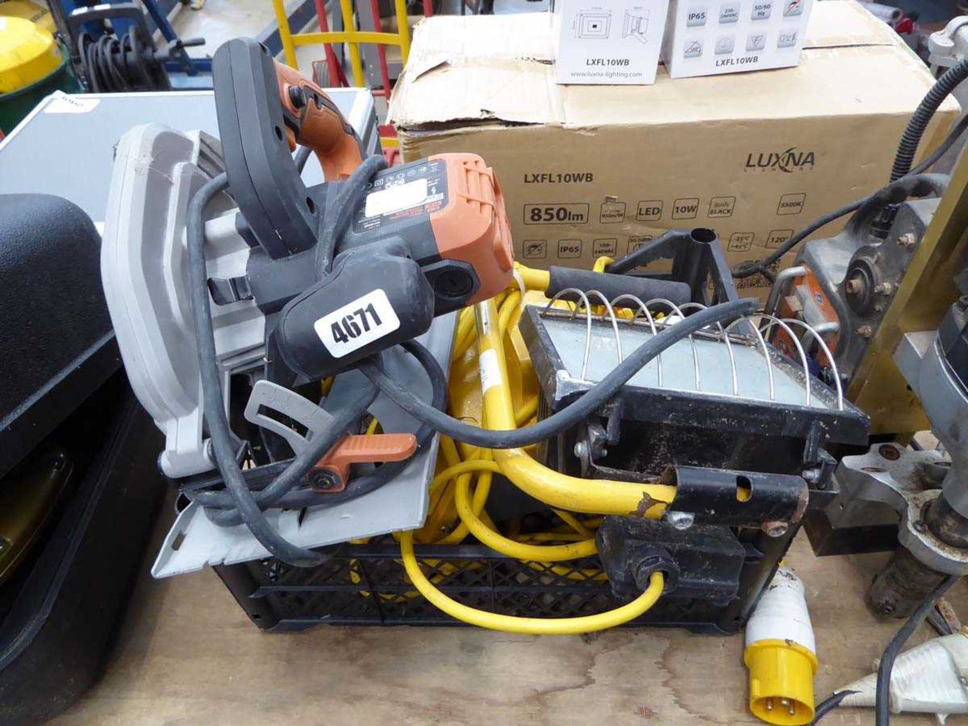 +VAT Circular saw, light and a junction box