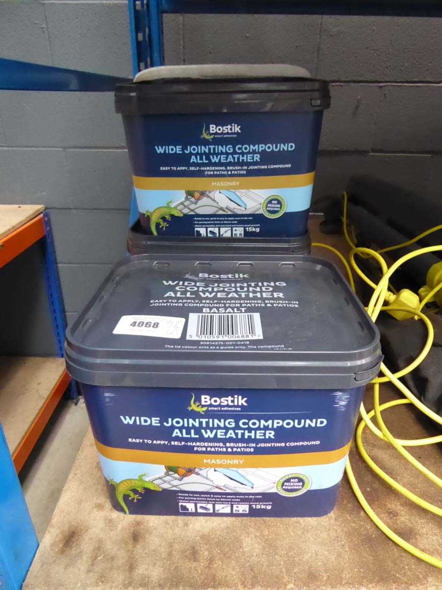 +VAT 3 x tubs of Bostik wide jointing compound