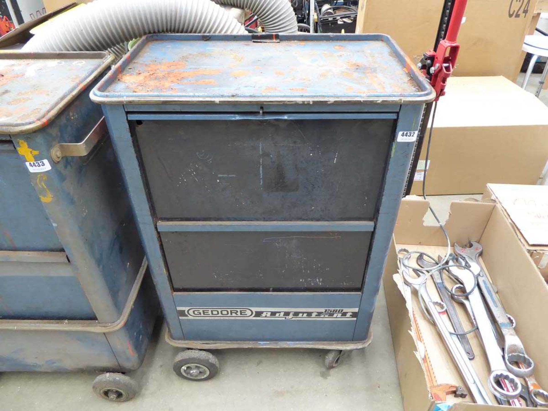 Gedore wheeled tool cabinet