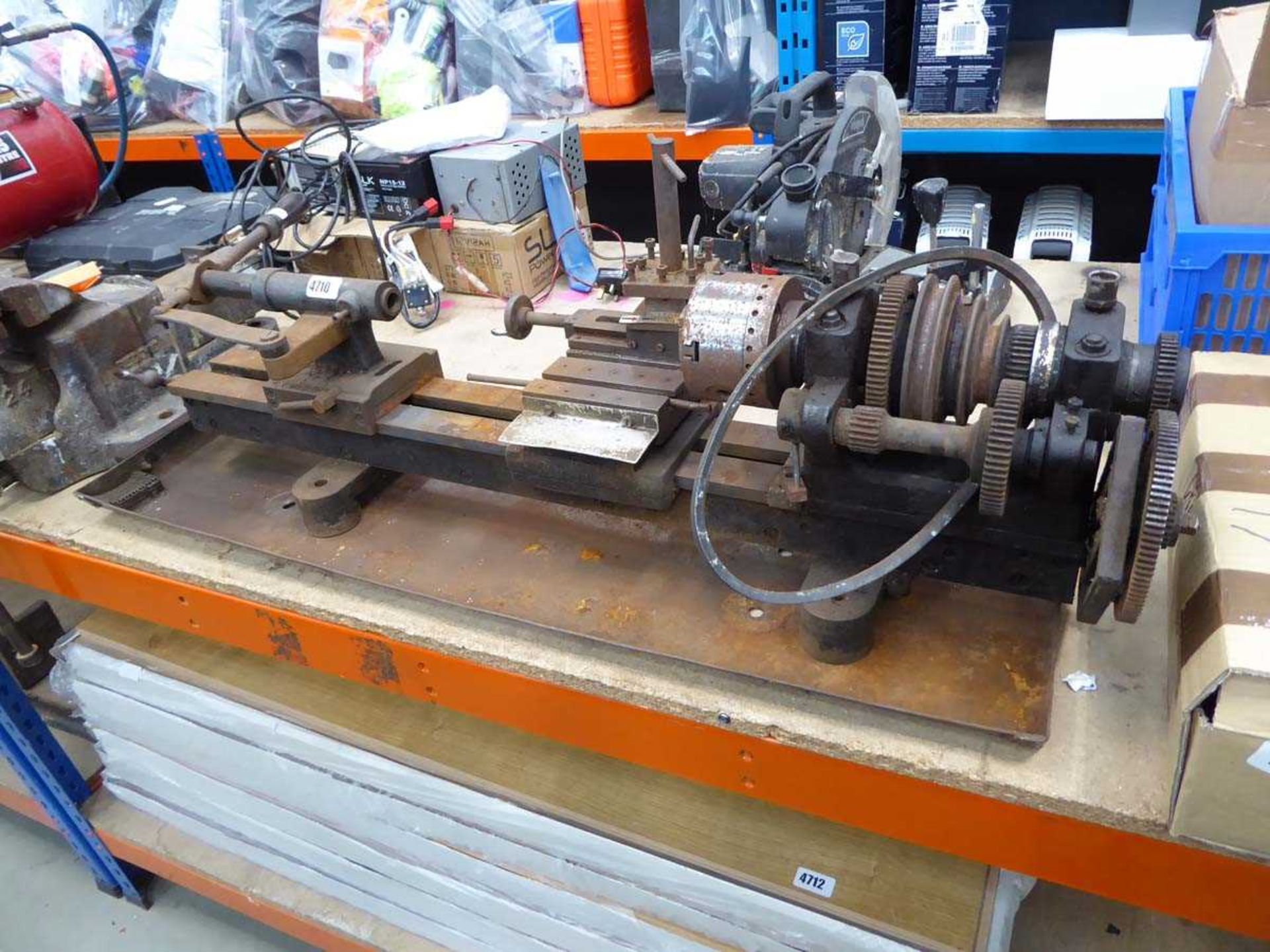 Metal working lathe with 2 boxes of tooling and accessories