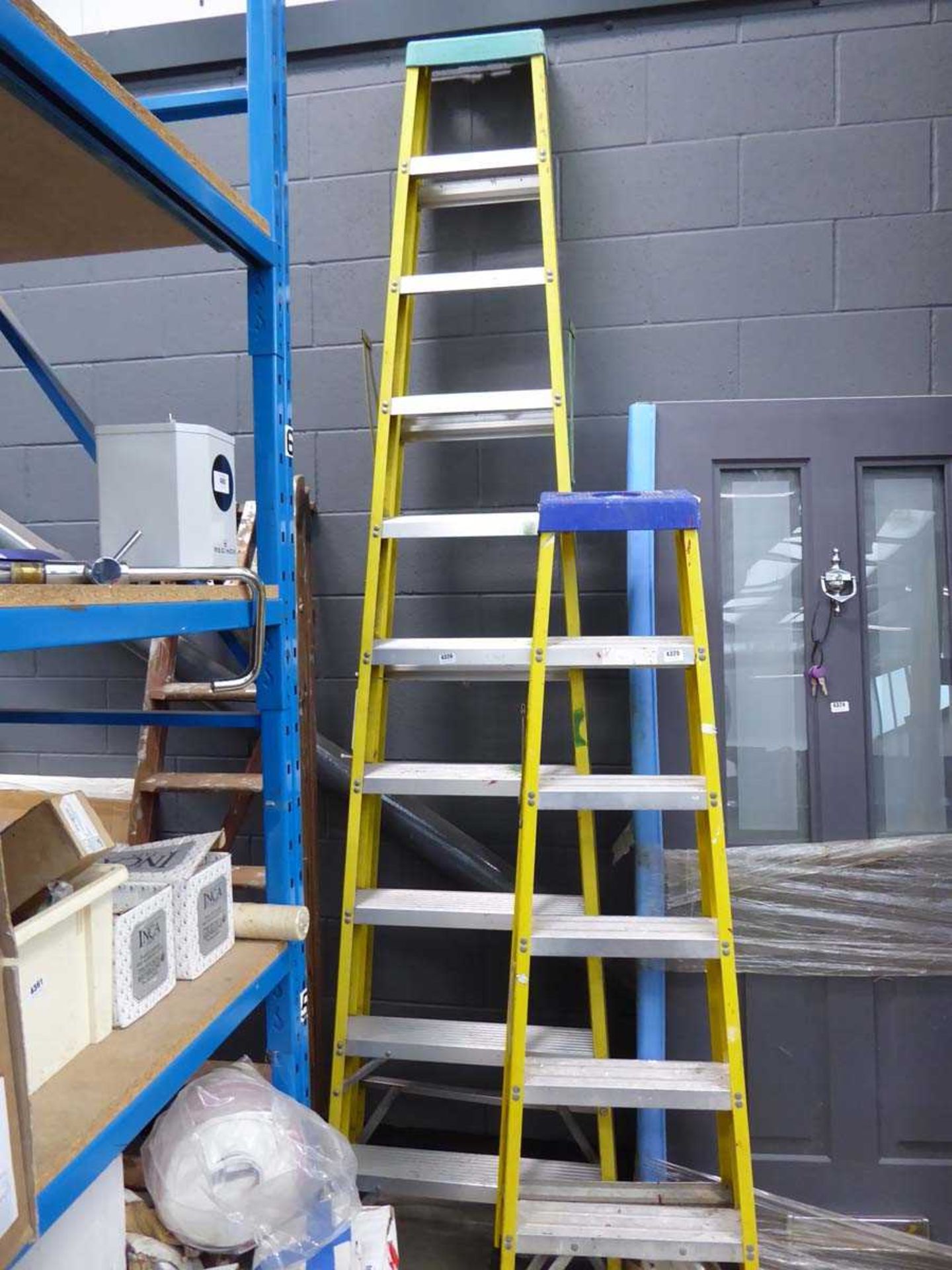 10 tread aluminium yellow and silver electricians style stepladder