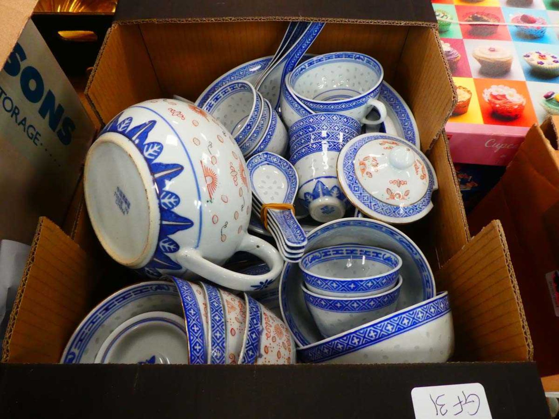 Box containing Chinese Export crockery