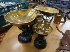 2 kitchen scales with weights