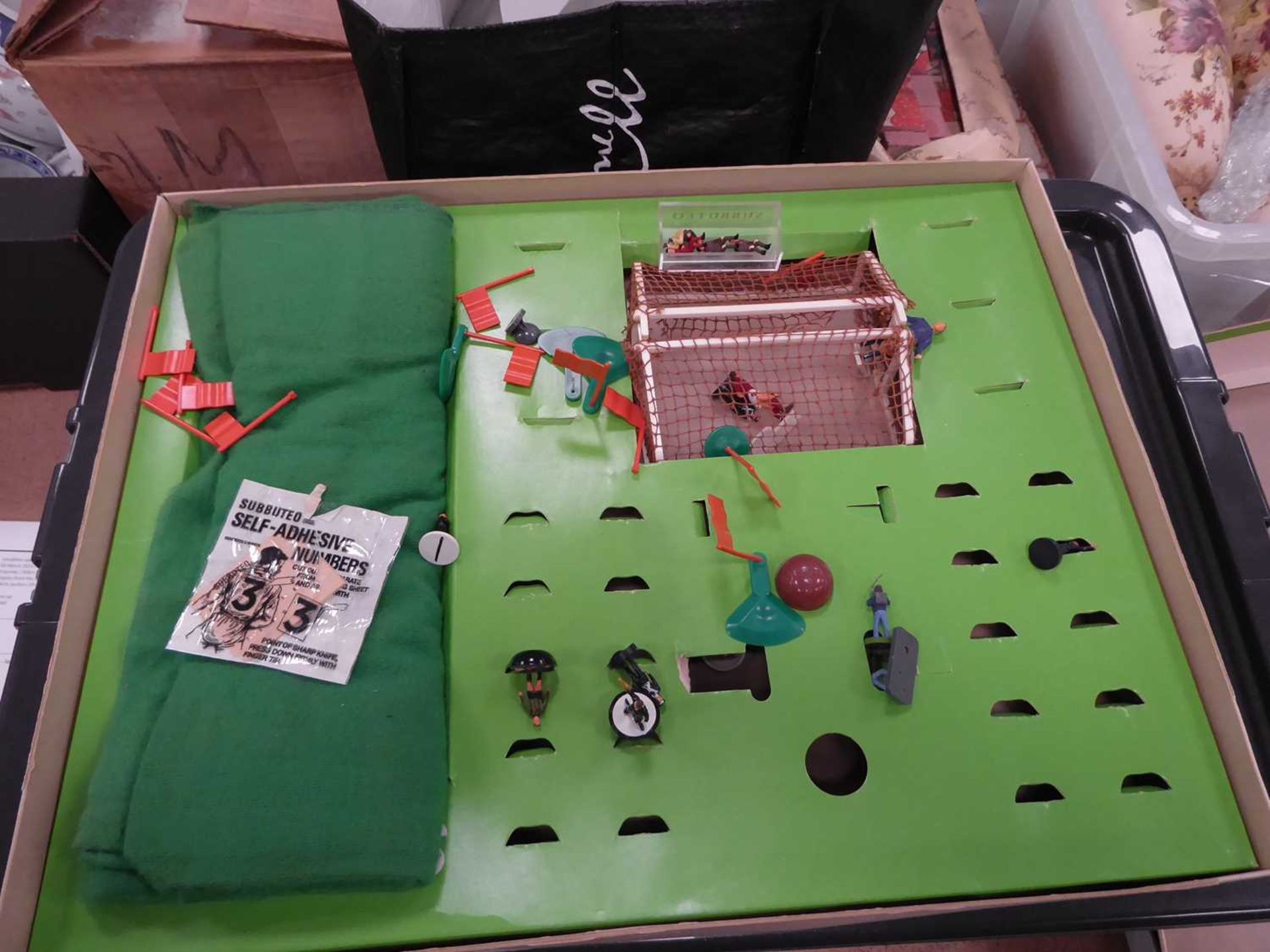 Box containing Subbuteo games and teams - Image 5 of 5