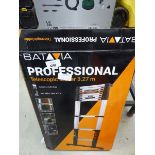 +VAT Batavia boxed telescopic ladder