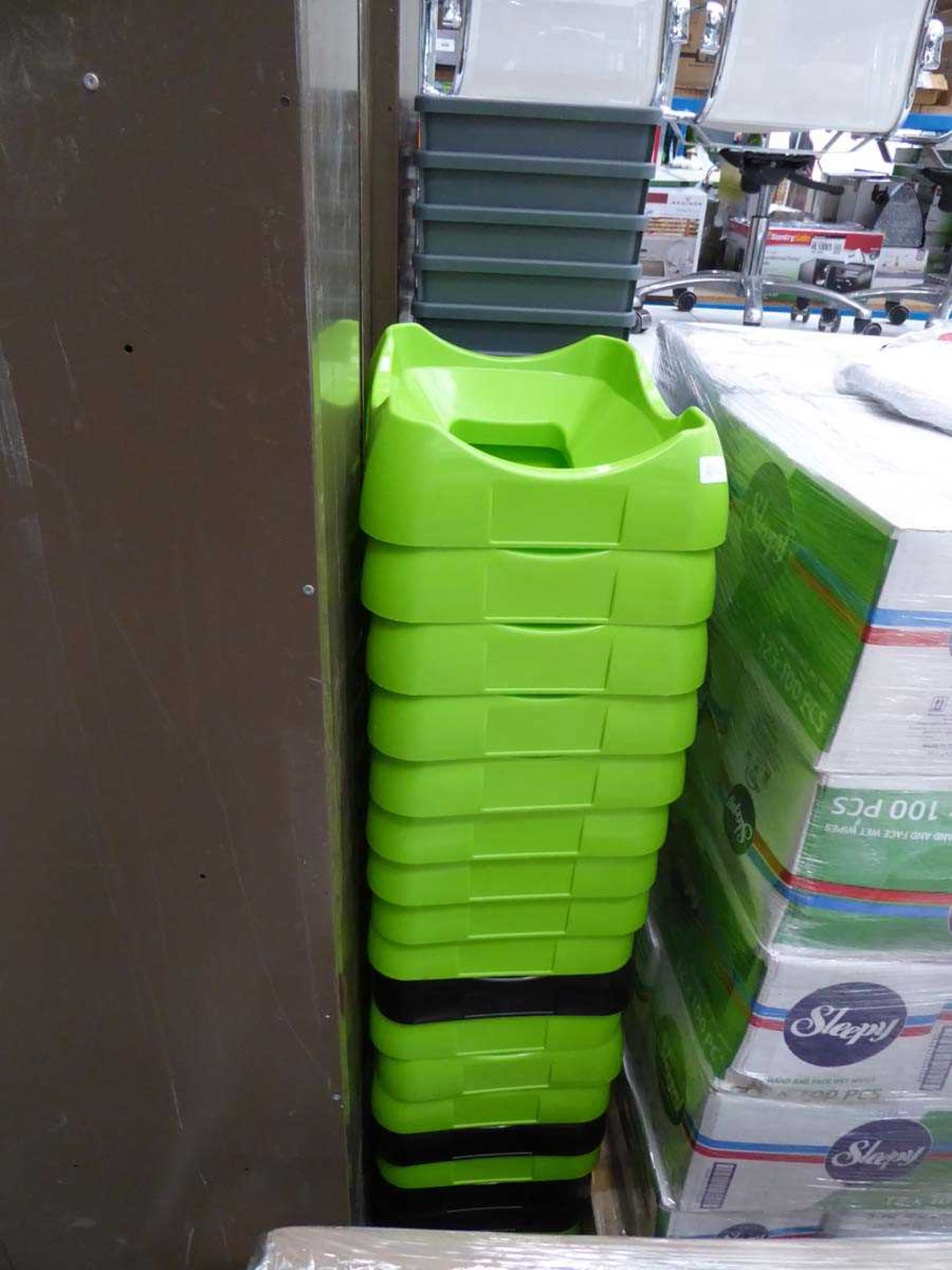 Qty of grey and green waste bins - Bild 2 aus 2