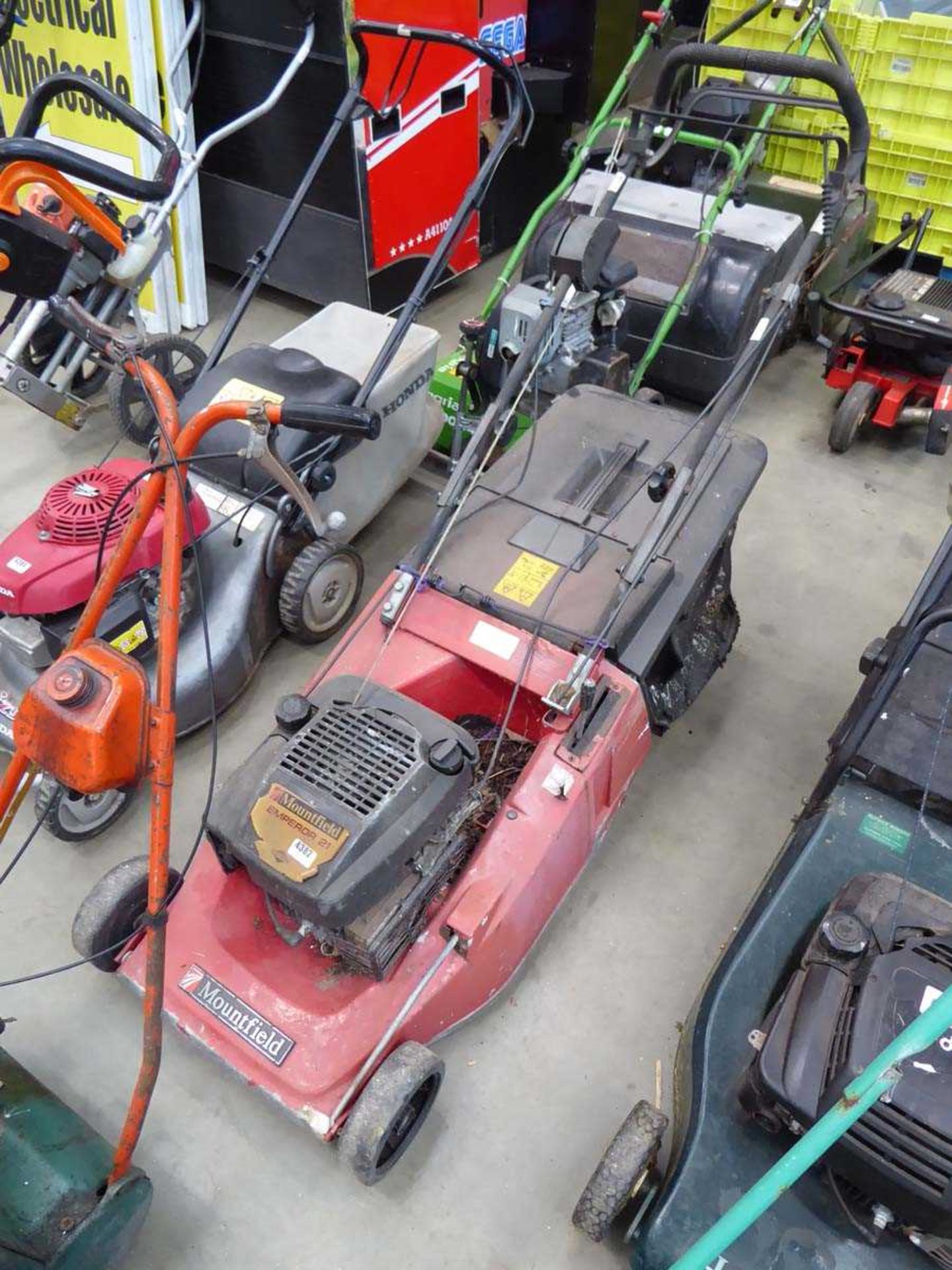 Mountfield Emperor 21 petrol powered rotary mower with grass box