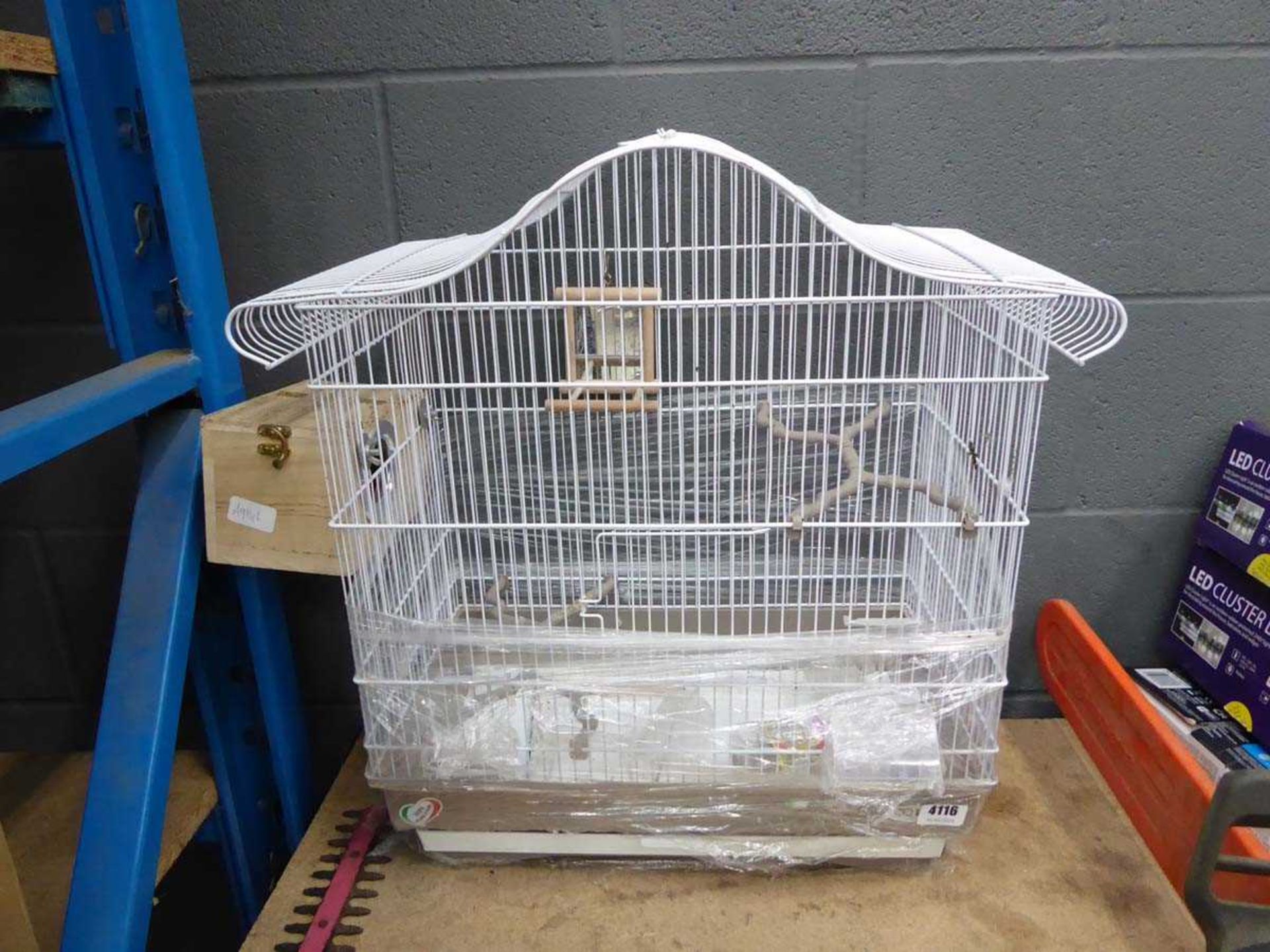 Small bird cage