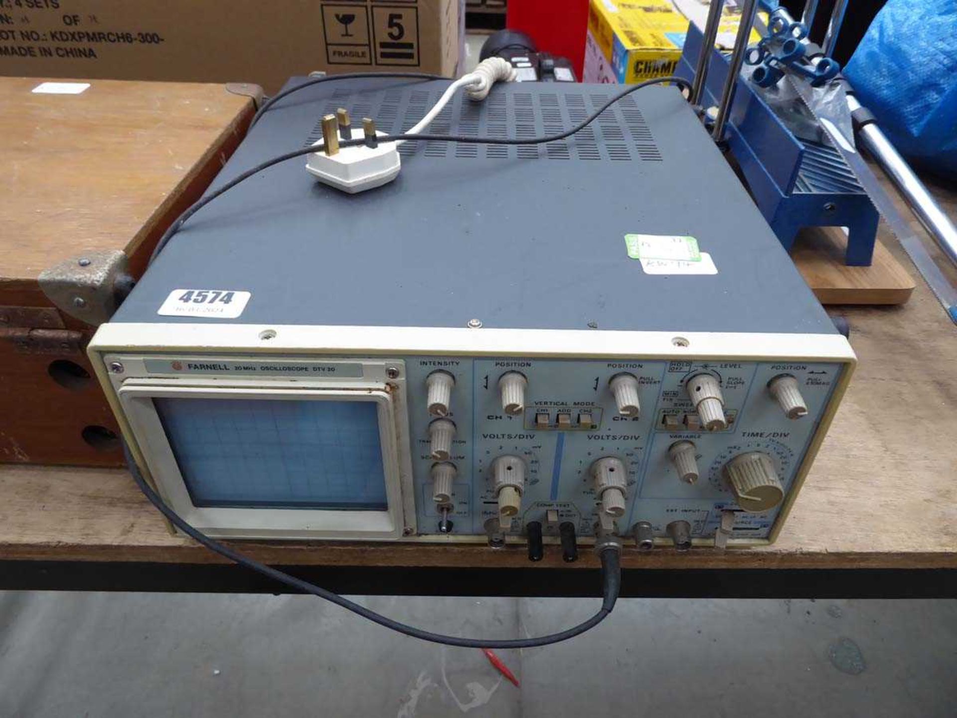 Oscilloscope, loop tester and box of various other testers - Image 2 of 4