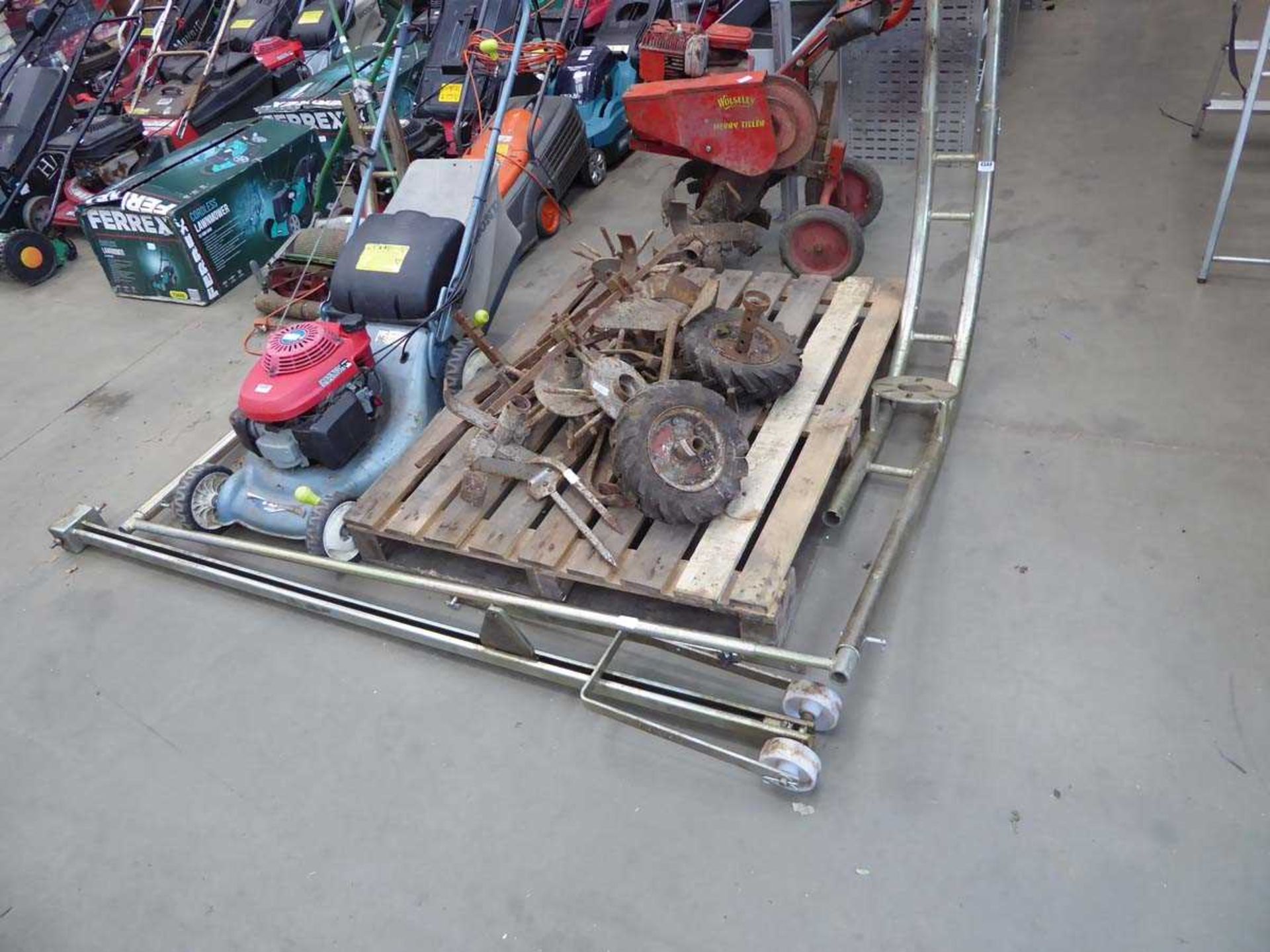 Vehicle roll over jig