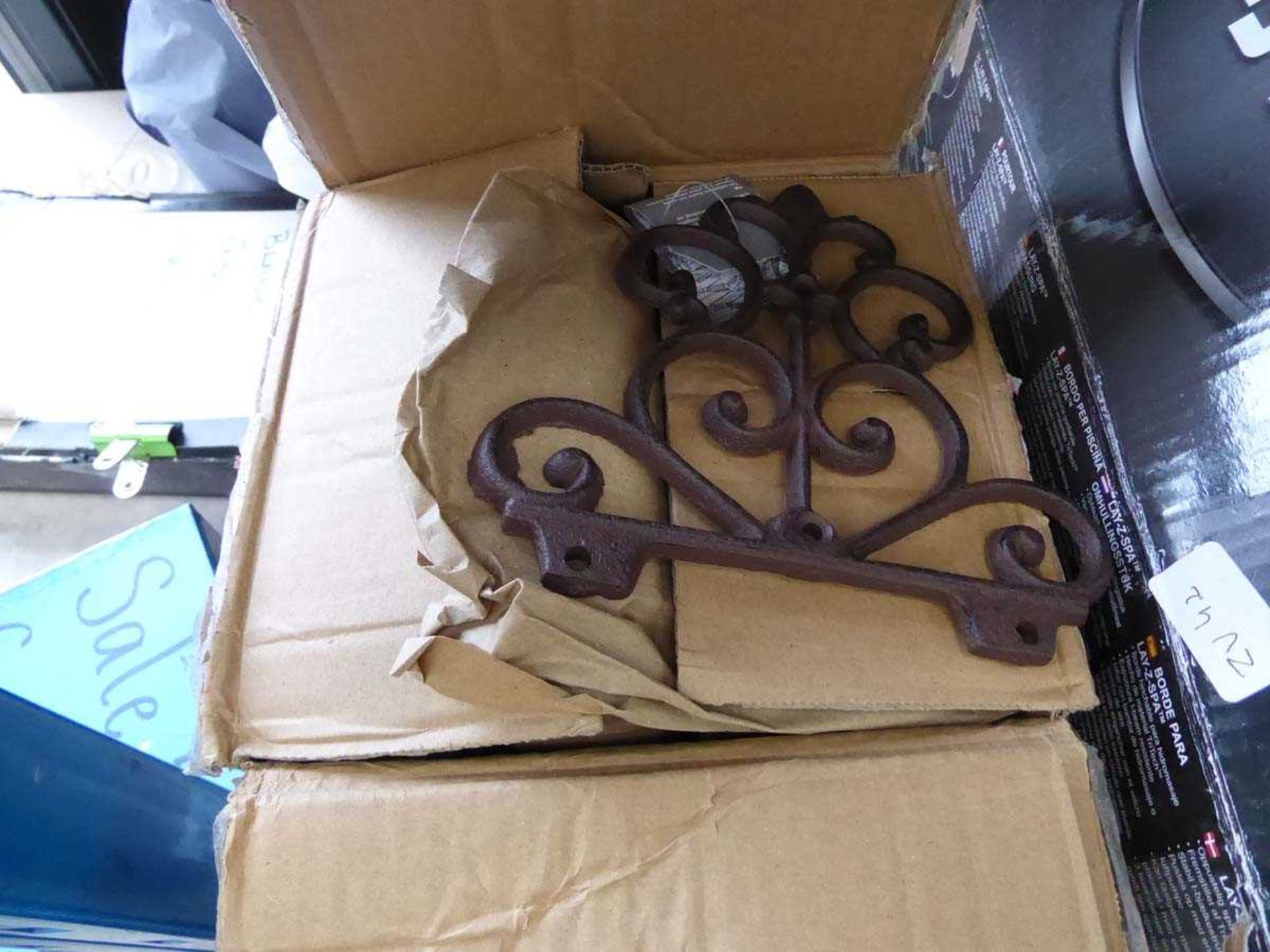 Box of cast iron wall bird feeders