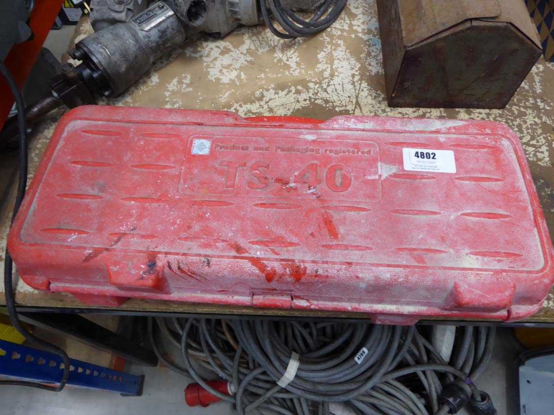 +VAT Rubi tile cutter in red carry case - Image 2 of 2