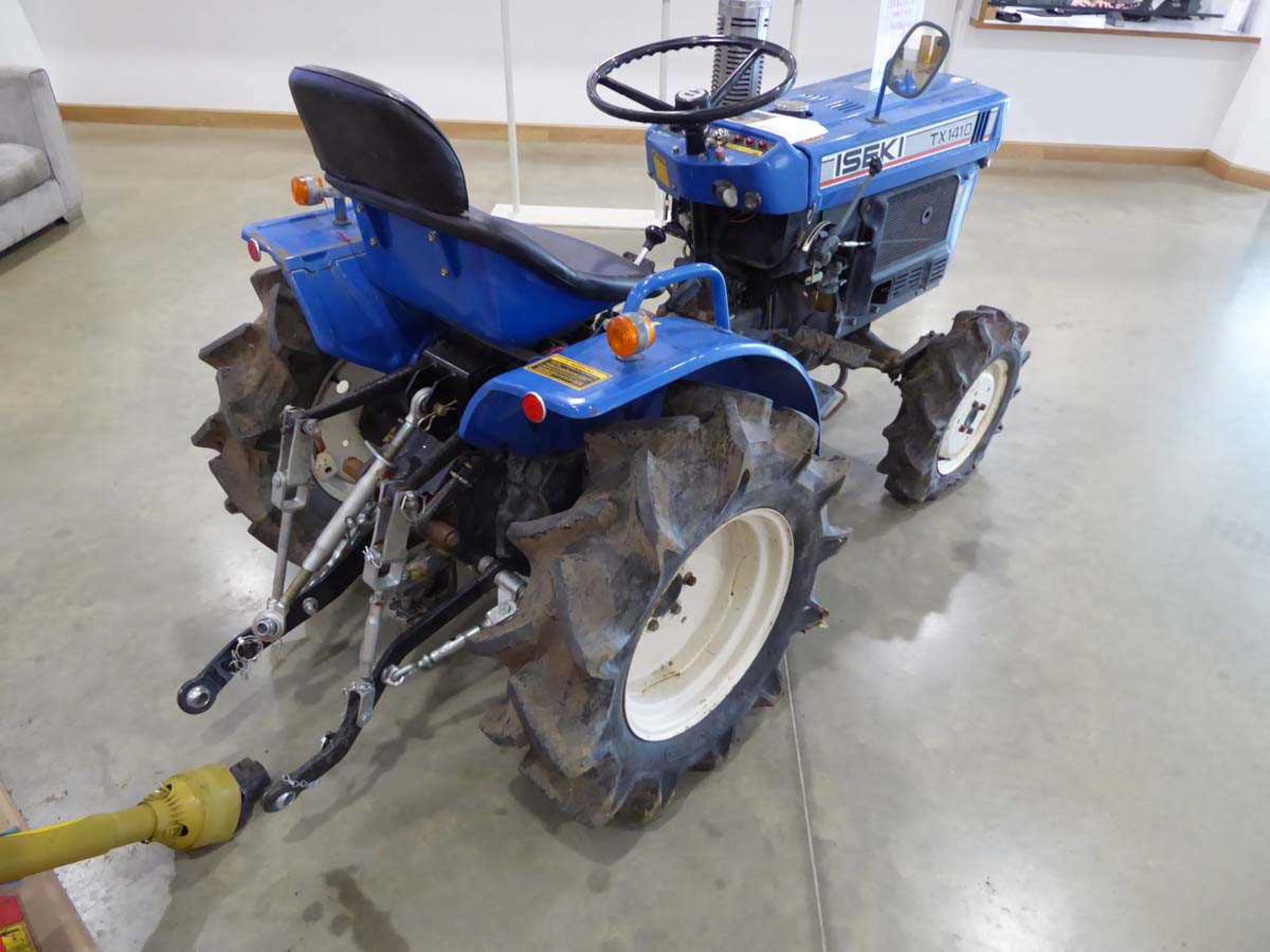ISEKI Tx 1410 Mini Tractor, showing 570 hours - Image 7 of 8