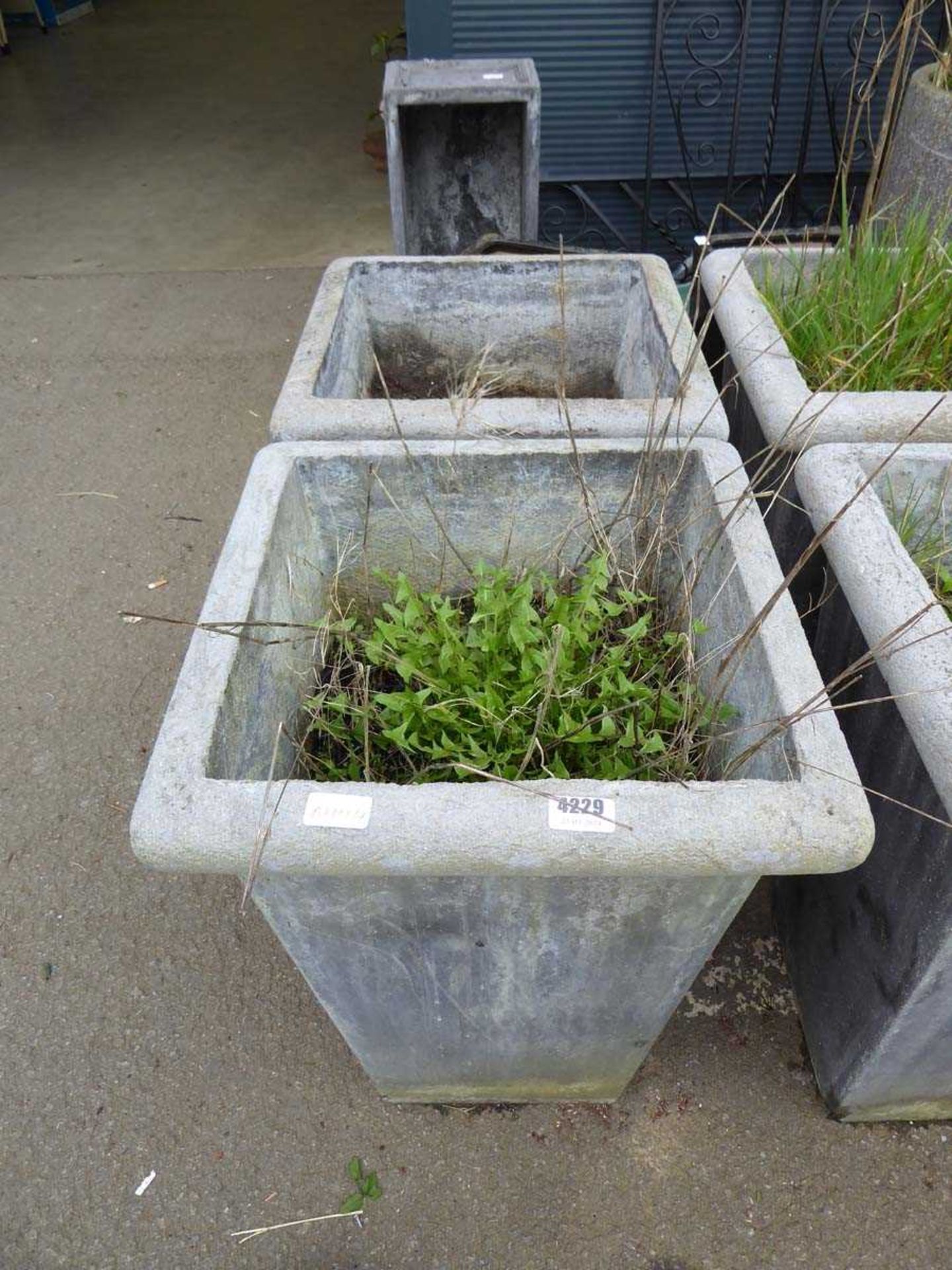 Pair of composite planters in black