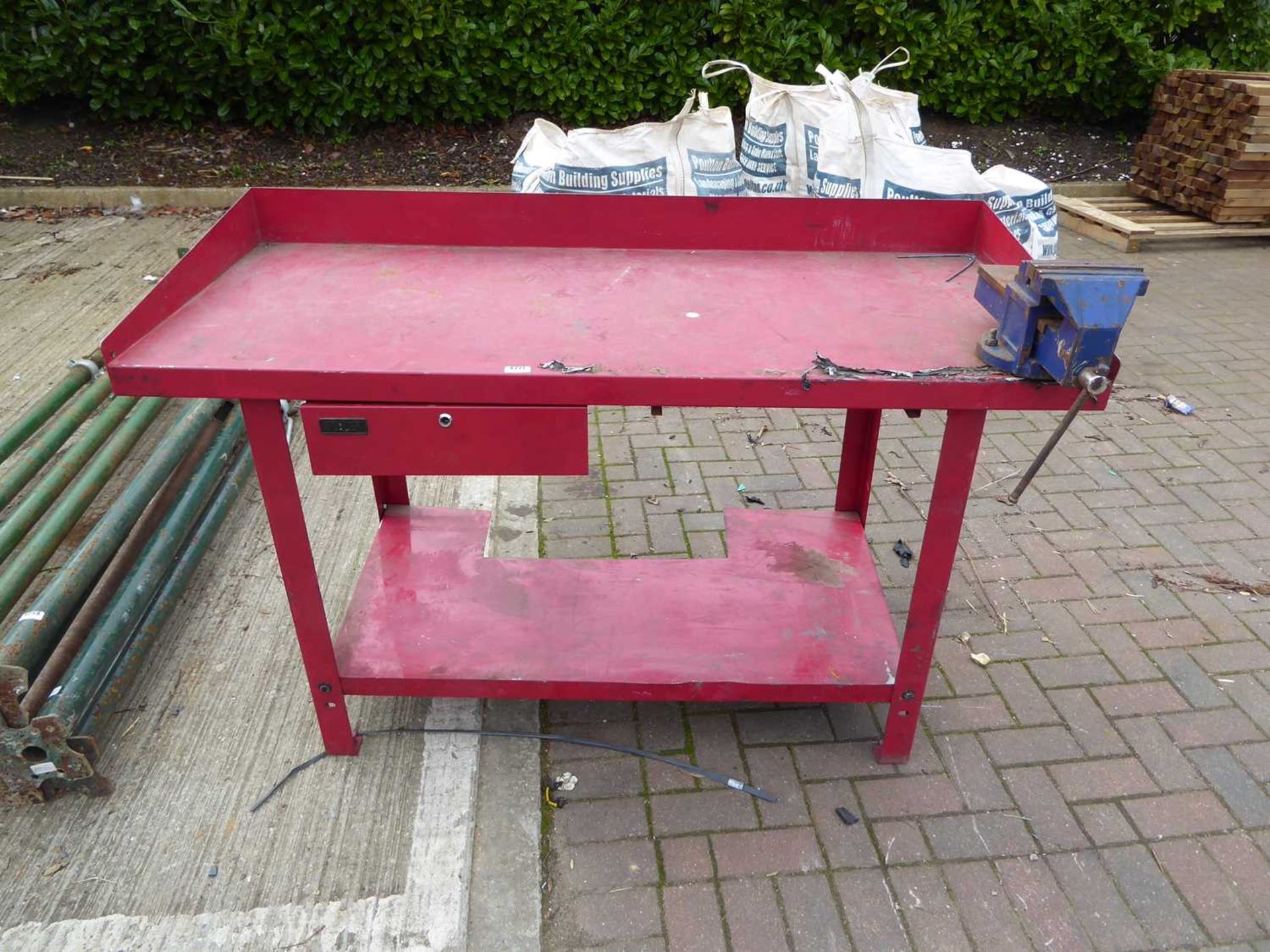 Sealey workbench in red with vice
