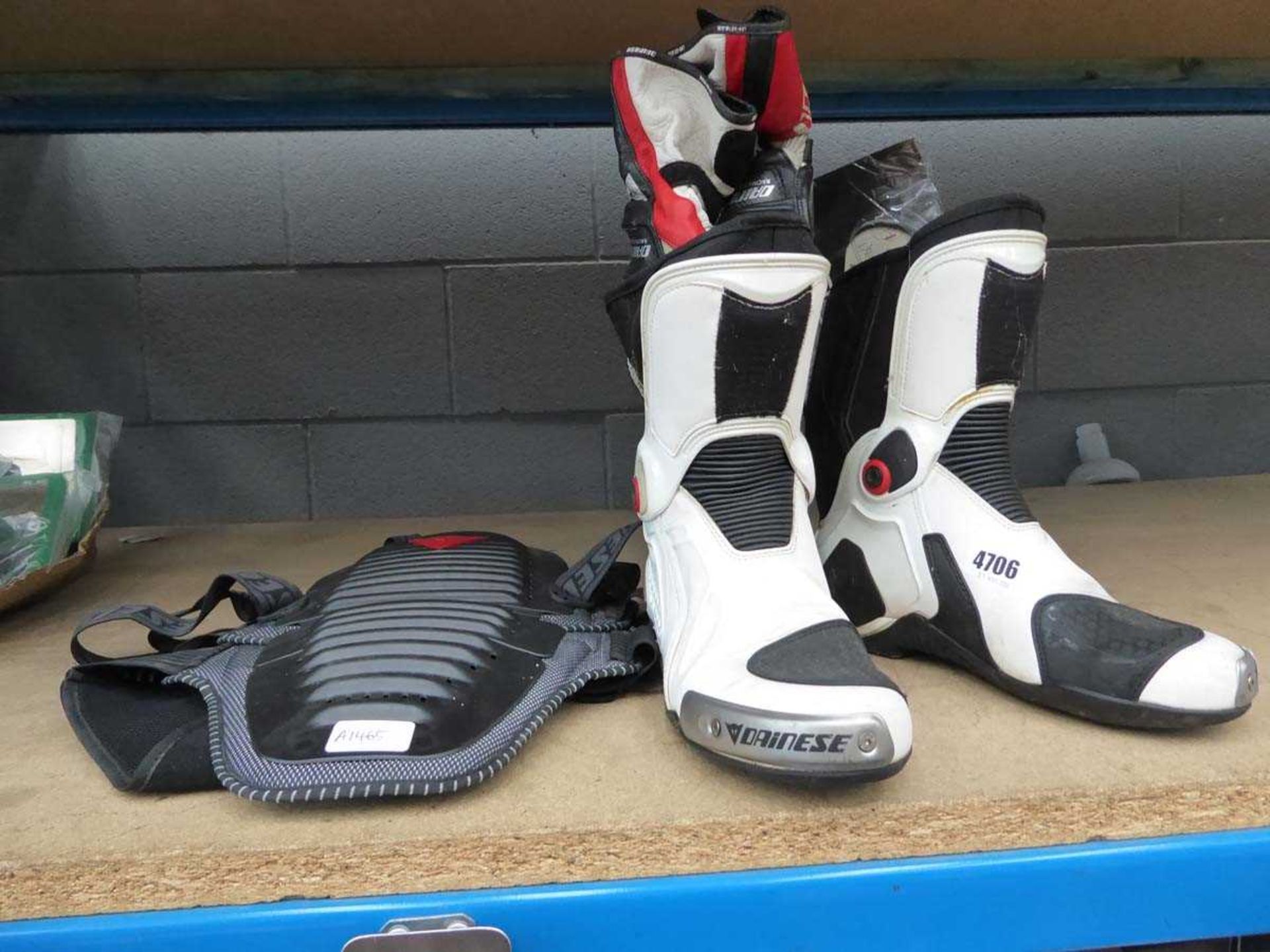 Motorbike boots, gloves and spine protector