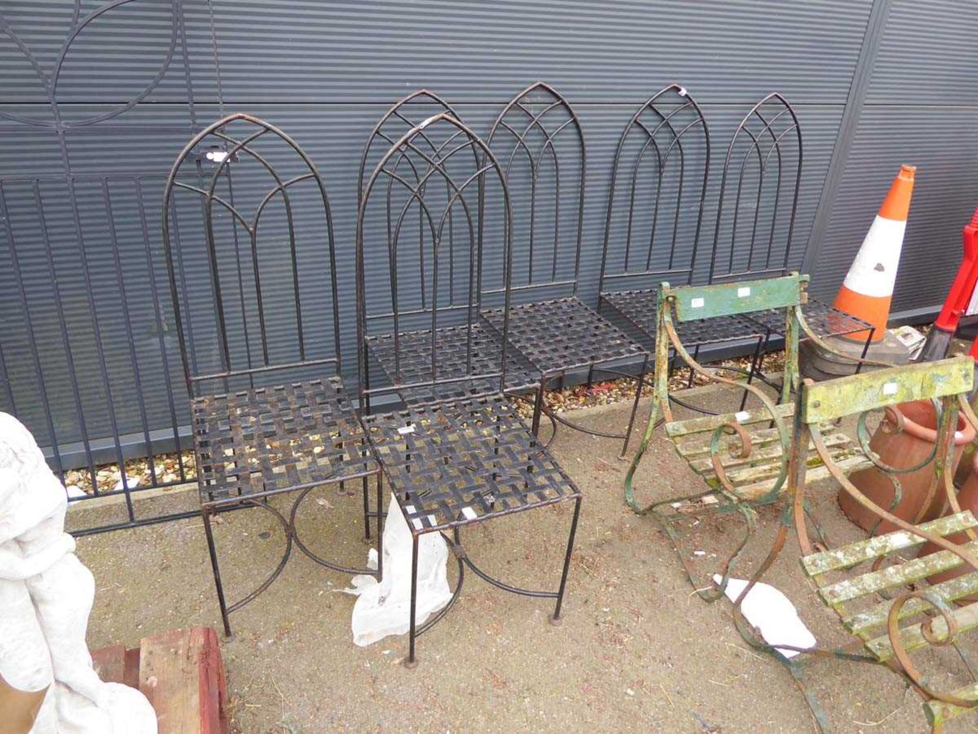 6 wrought iron garden chairs in black