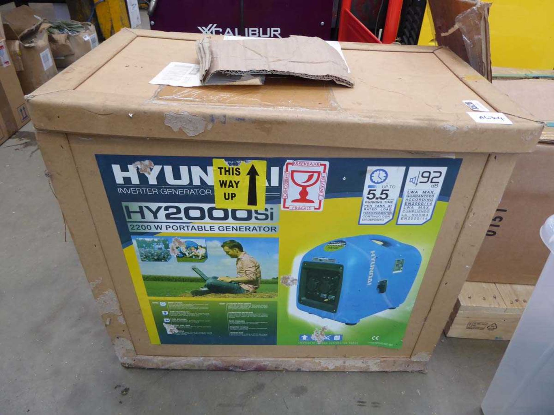Boxed Hyundai HY2000Si portable generator