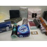 +VAT 3kg weighted blanket, shower curtain, hand warmers, non slip mats, Vanity case, Calgon tabs,