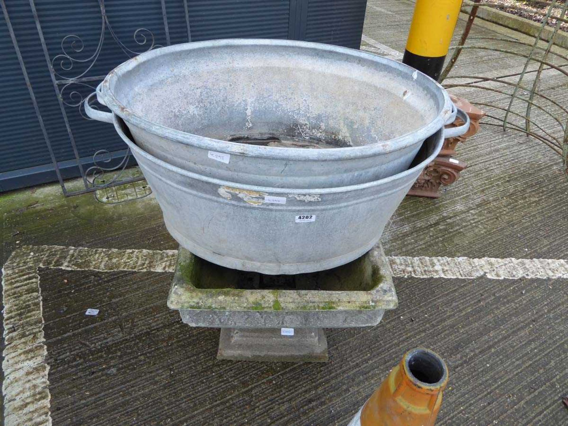 Concrete planter and 2 galvanised vintage baths