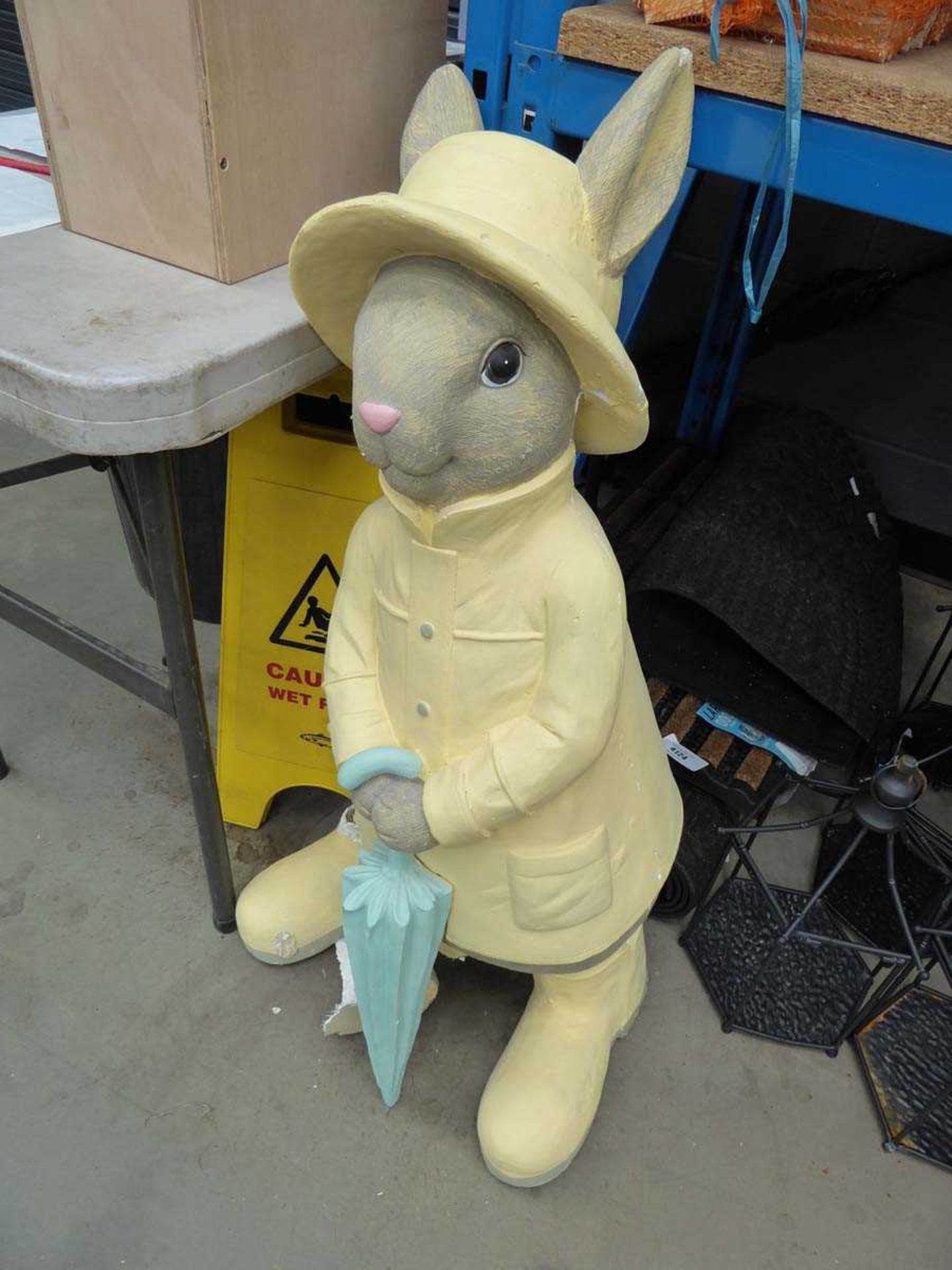 +VAT Easter bunny rabbit with broken foot