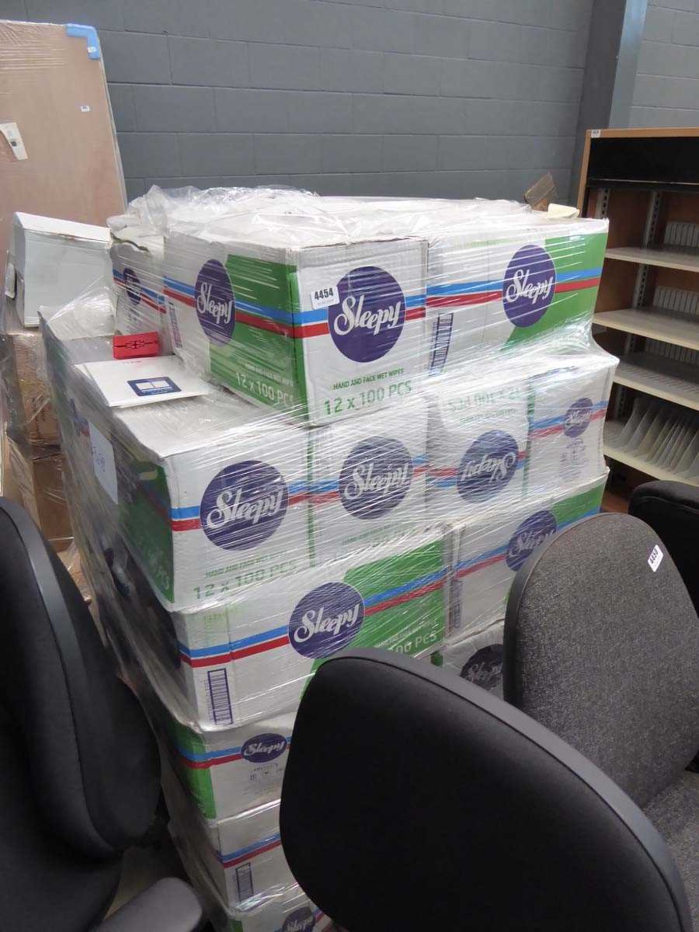 Pallet of sleepy wipes