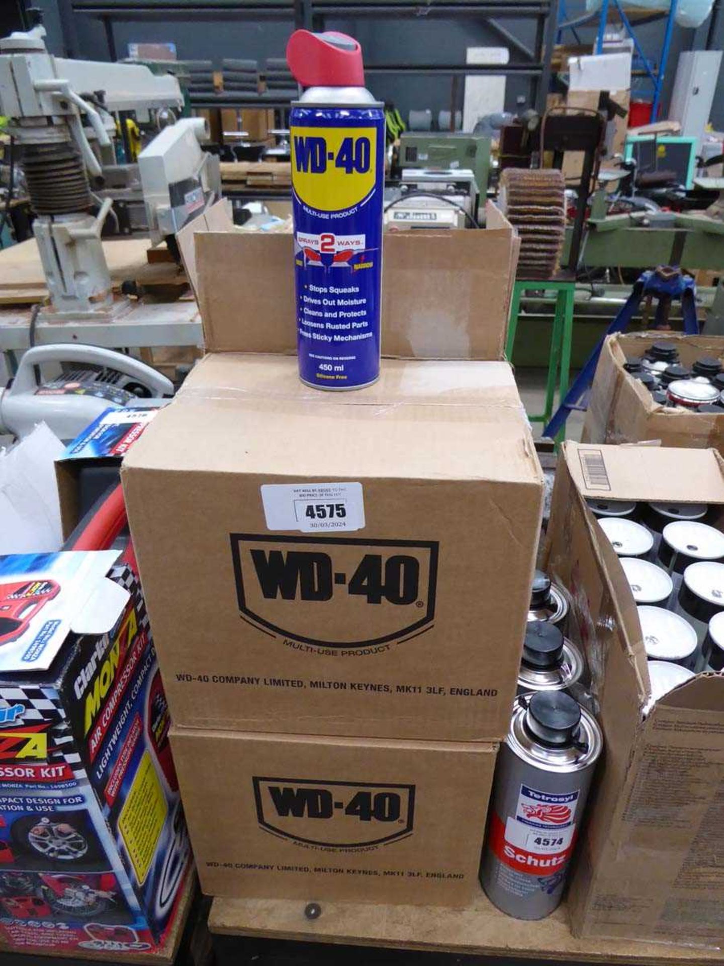 +VAT 4 boxes of WD40