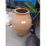 +VAT Plastic urn