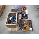 Pallet of assorted items inc. chuckheads, extension reels and other tooling