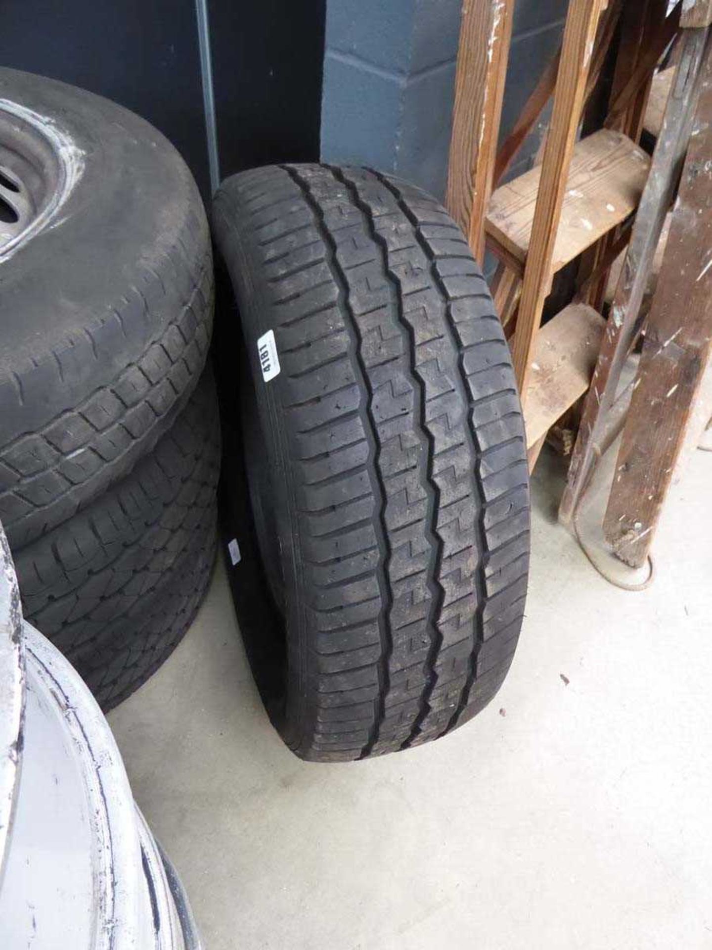 Rotalla tyre size 235x65x16