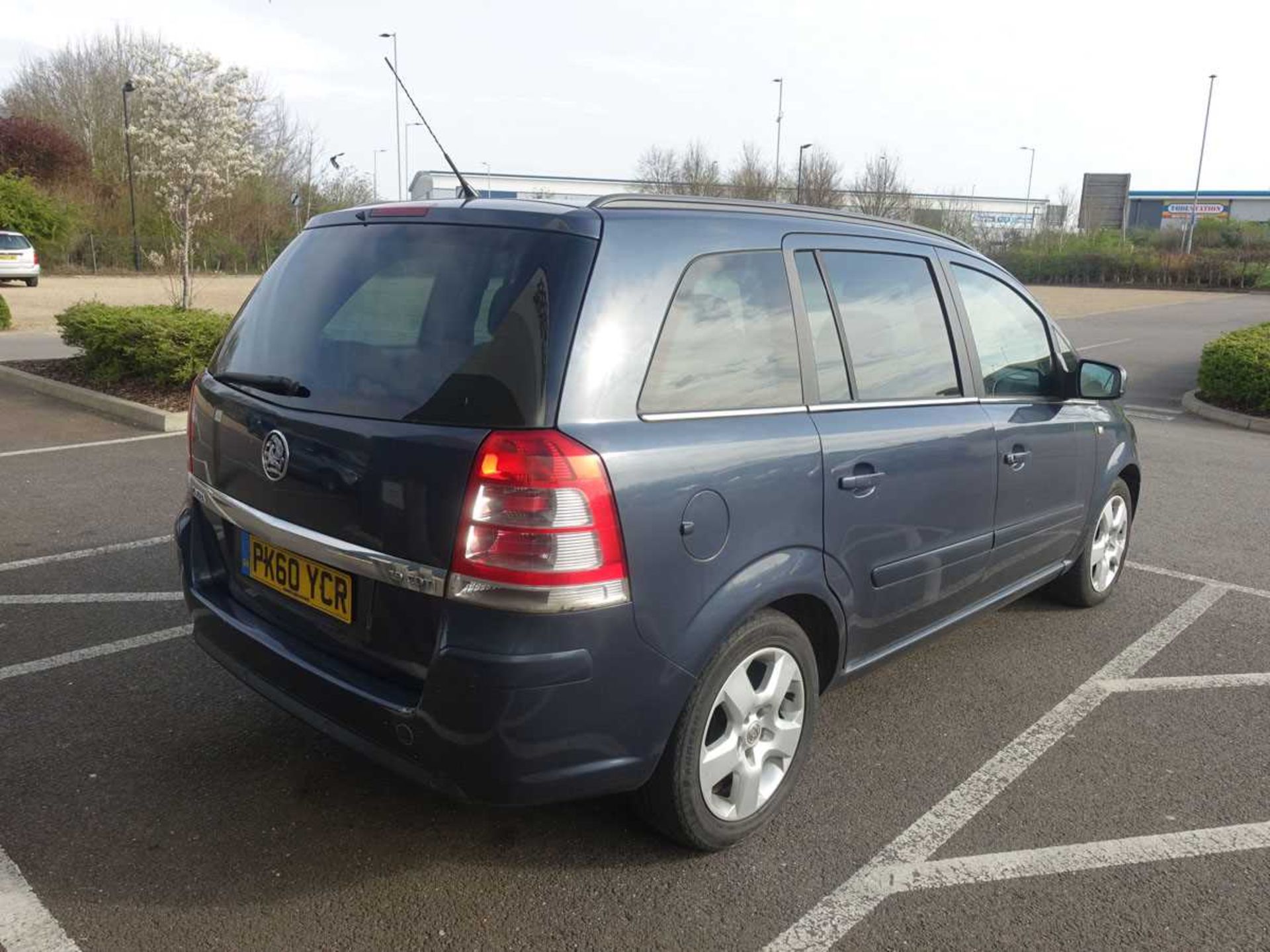 (PK60 YCR) Vauxhall Zafira Exclusiv CDTI auto in blue, first registered 29/12/2010, MPV, - Image 5 of 10