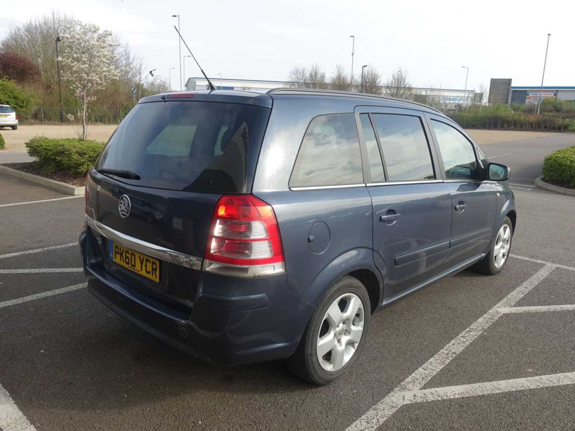 (PK60 YCR) Vauxhall Zafira Exclusiv CDTI auto in blue, first registered 29/12/2010, MPV, - Bild 5 aus 10