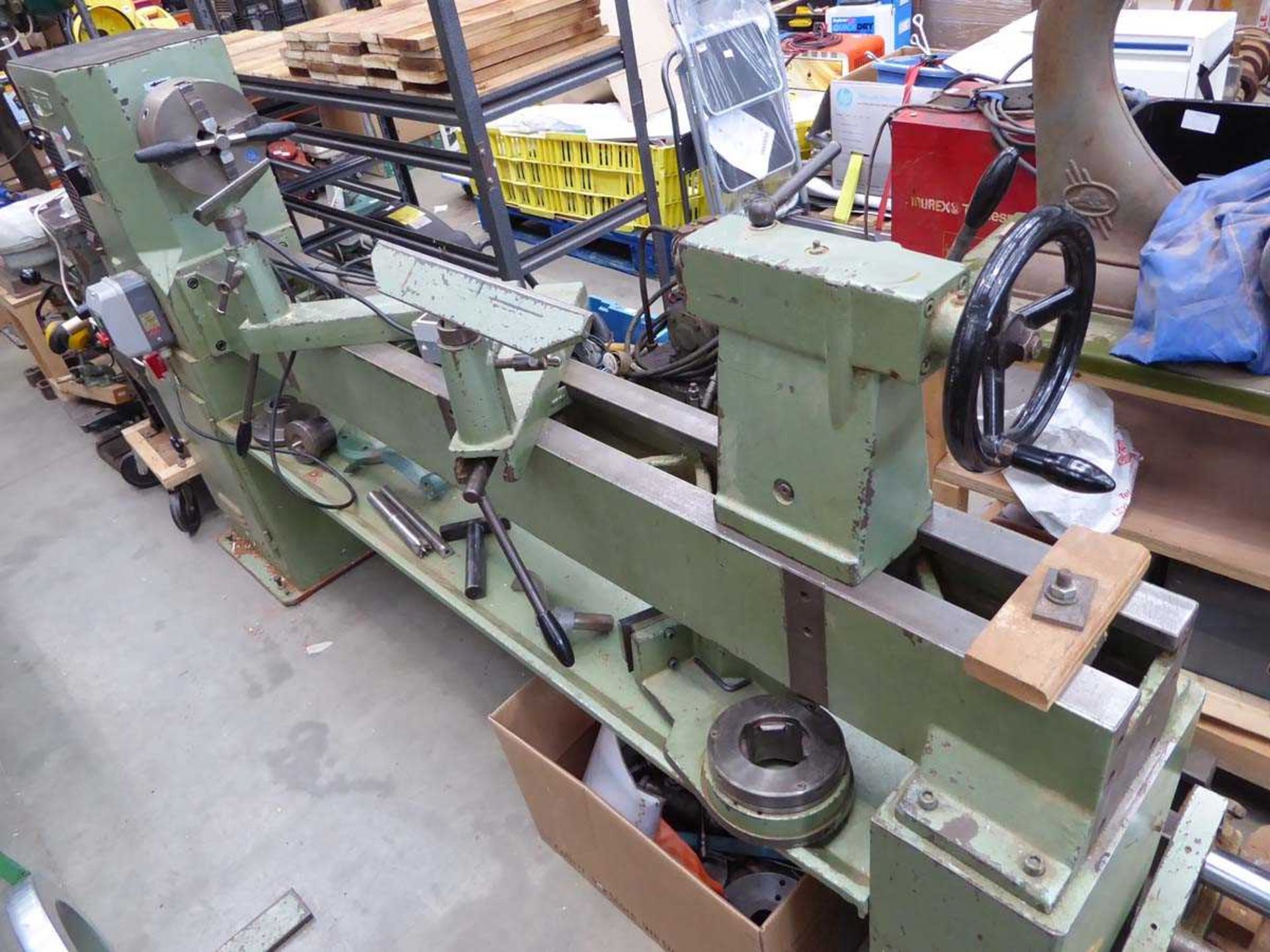 Hapco Albus Type AHDR 130-C woodturning copy lathe with 8ft - 16ft bed and barley twist tooling plus - Image 5 of 6