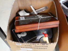 Box containing Norwich Union copper signs, soda syphon, horse brasses, stereoscopic viewer and
