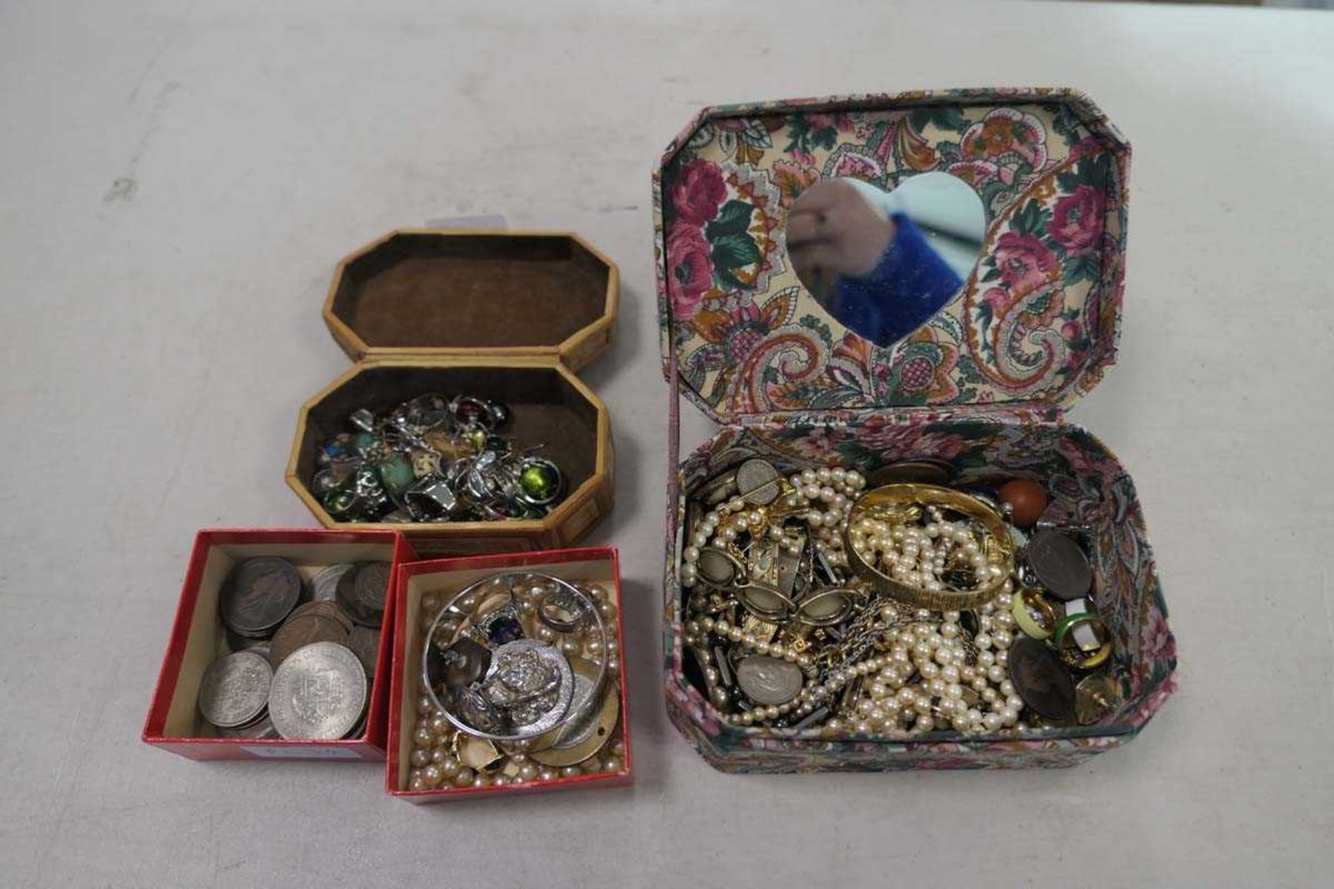 Collection of 4 boxes containing costume jewellery, rings, pre-decimal coins, and brooches