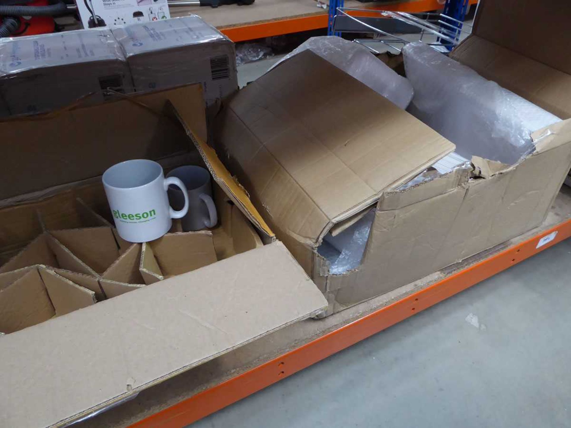 +VAT 2 bays of mixed items inc. hand towels, mugs, boxes etc. - Image 4 of 5