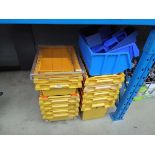 Quantity of lin bins and plastic boxes