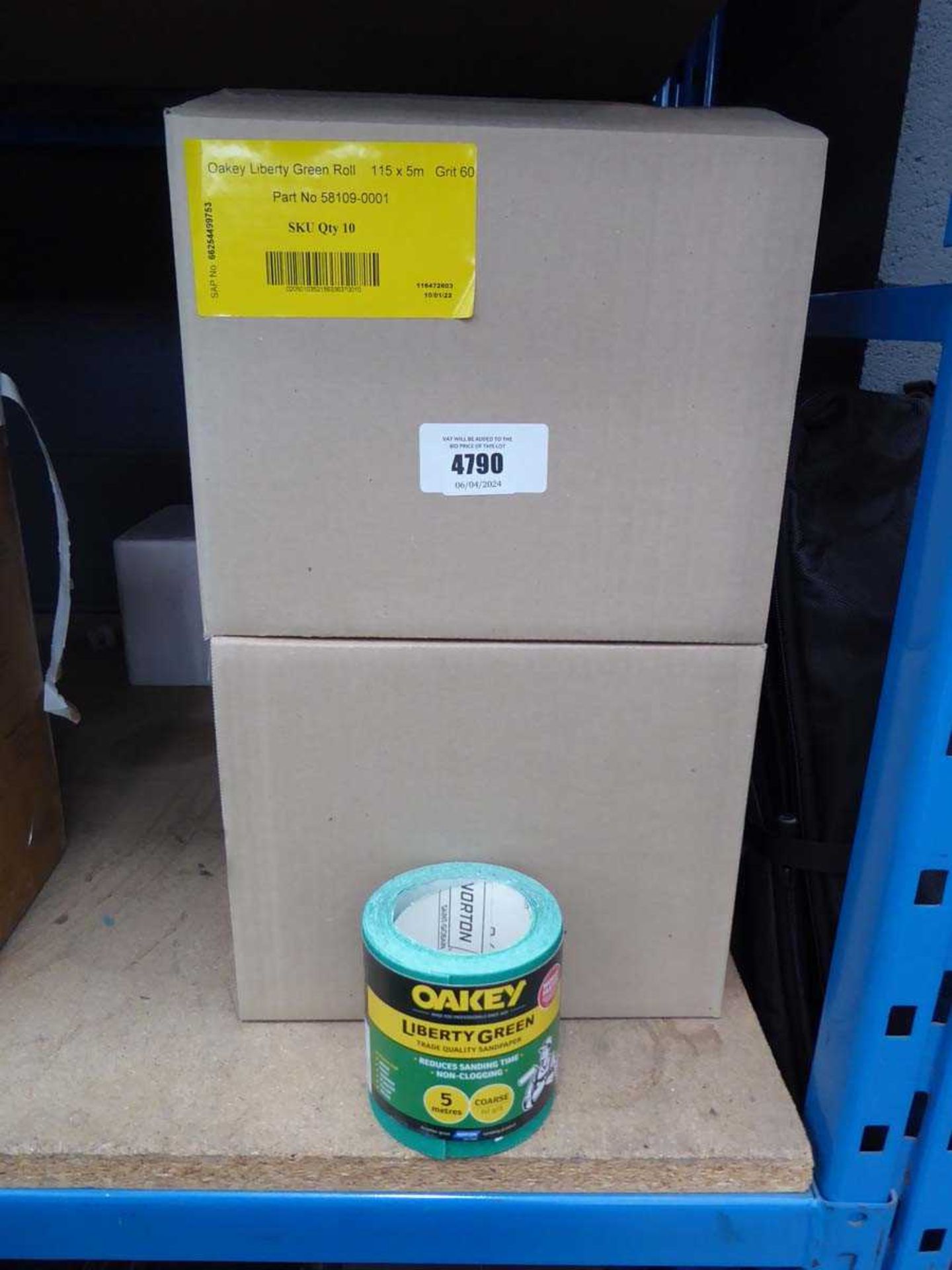 +VAT 4 boxes of Oakley Liberty Green 115x5m 60-grit rolls of sandpaper