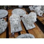 2 sitting concrete lions (small)