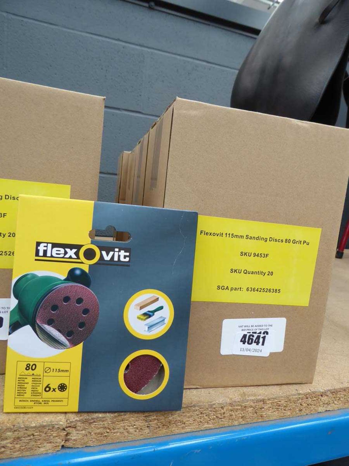 +VAT 4 x Boxes of Flexovit 115mm, 80 grit sanding disks